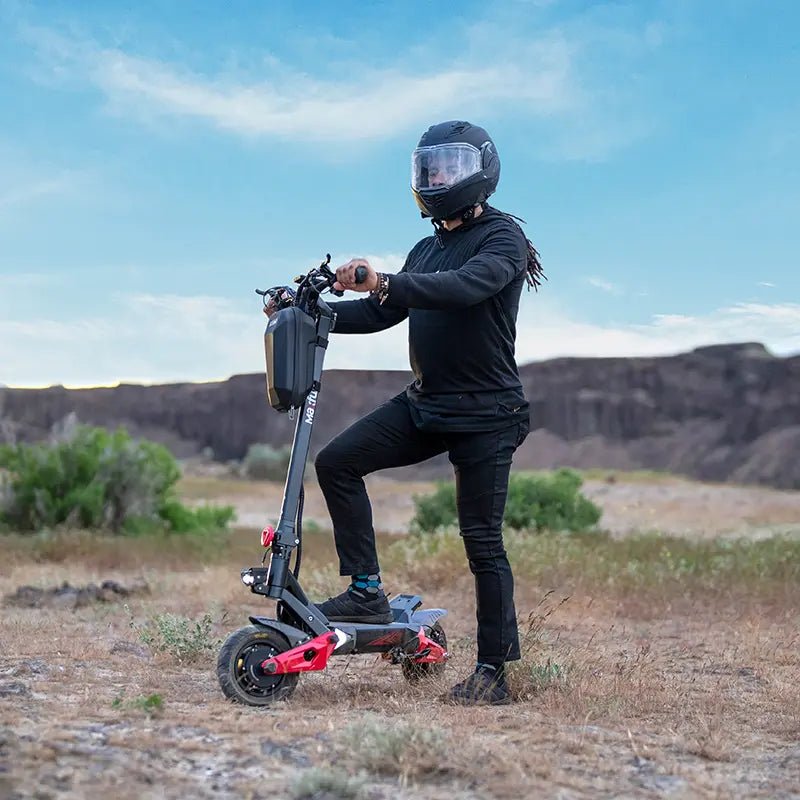 4F1719DA-DA52-AA94-BD65-E6CE9B4E8C48